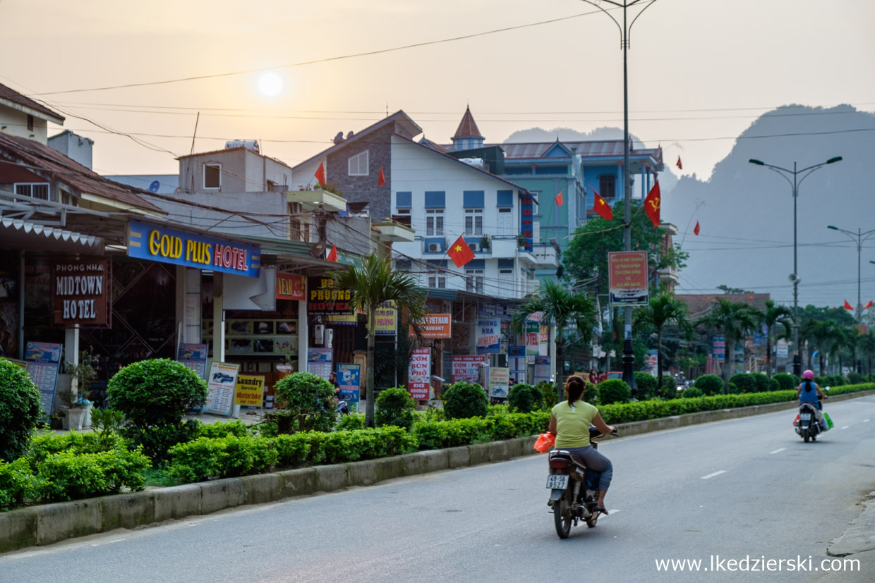 wietnam phong nha-ke bang son trach