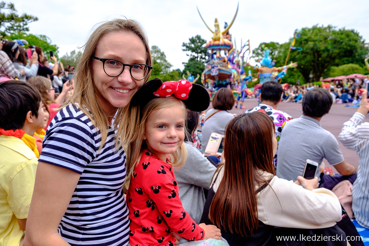 tokyo disneyland w tokio nadia w podróży japonia