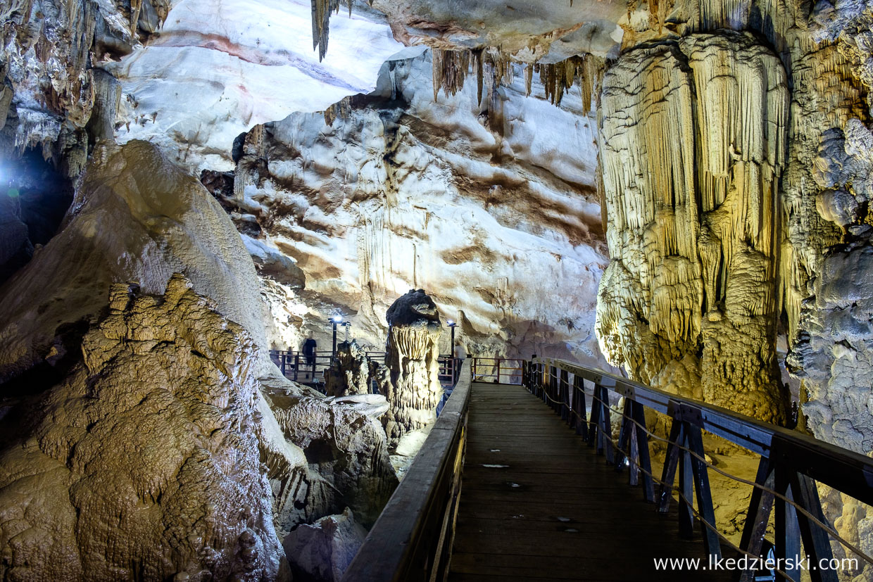 wietnam jaskinia paradise cave Phong Nha-Kẻ Bàng