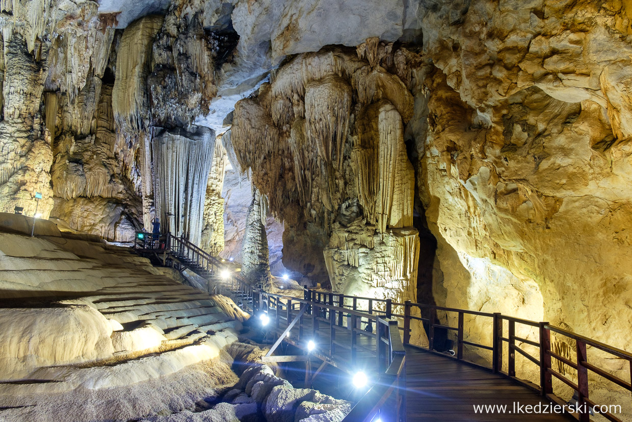 wietnam jaskinia paradise cave Phong Nha-Kẻ Bàng