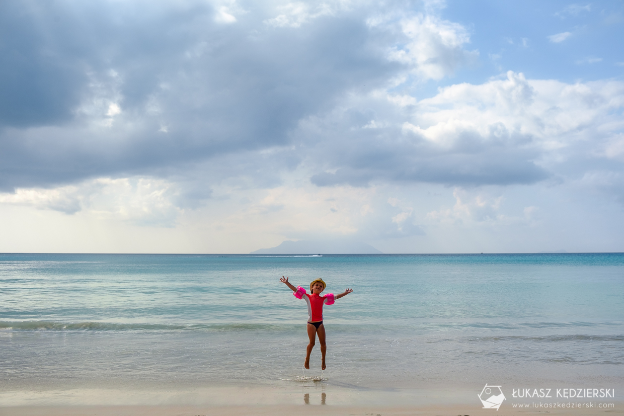 seszele mahe beau vallon beach