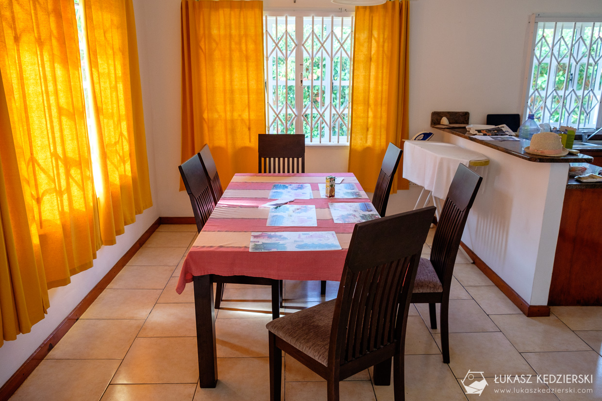 seszele noclegi mahe beau vallon villa apartments noclegi na seszelach