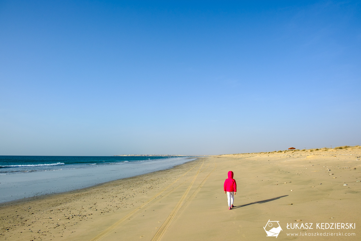 podróż do omanu plaża