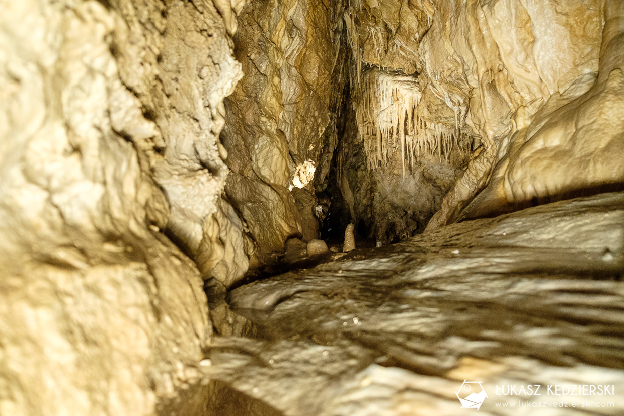 Dolomitové Bozkovské jeskyně, jaskinia czeski raj atrakcje czeskiego raju Bozkowskie jaskinie dolomitowe