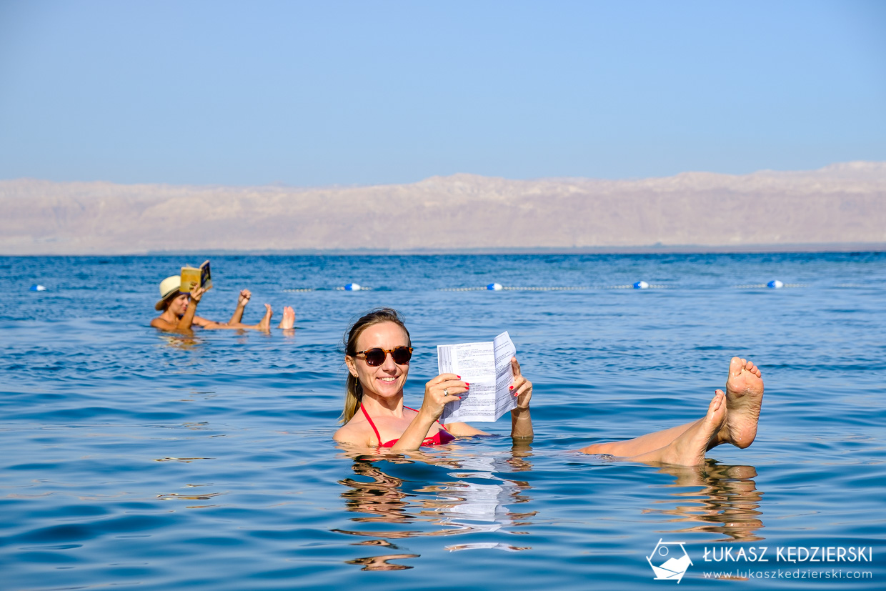 jordania morze martwe kąpiel plaża dead sea