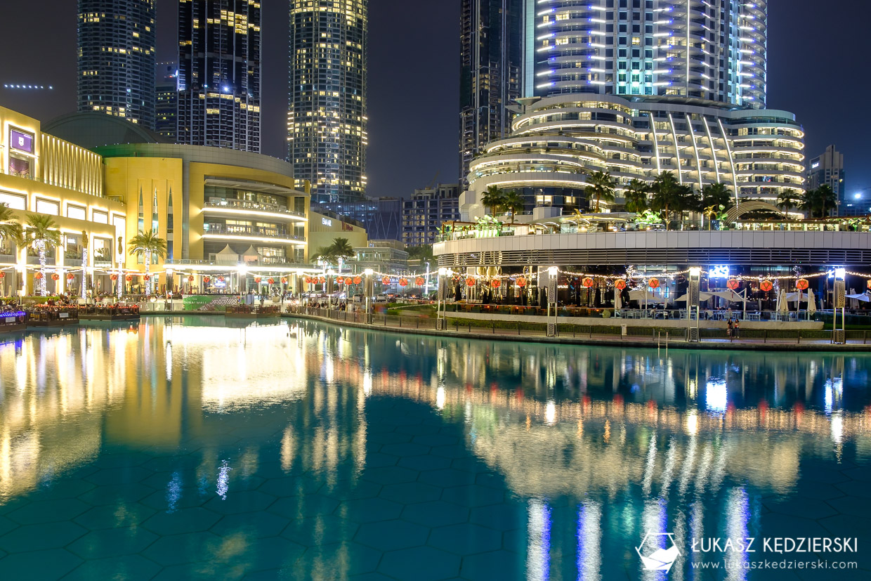 zea dubaj burj khalifa nocne zdjęcia dubai fountain