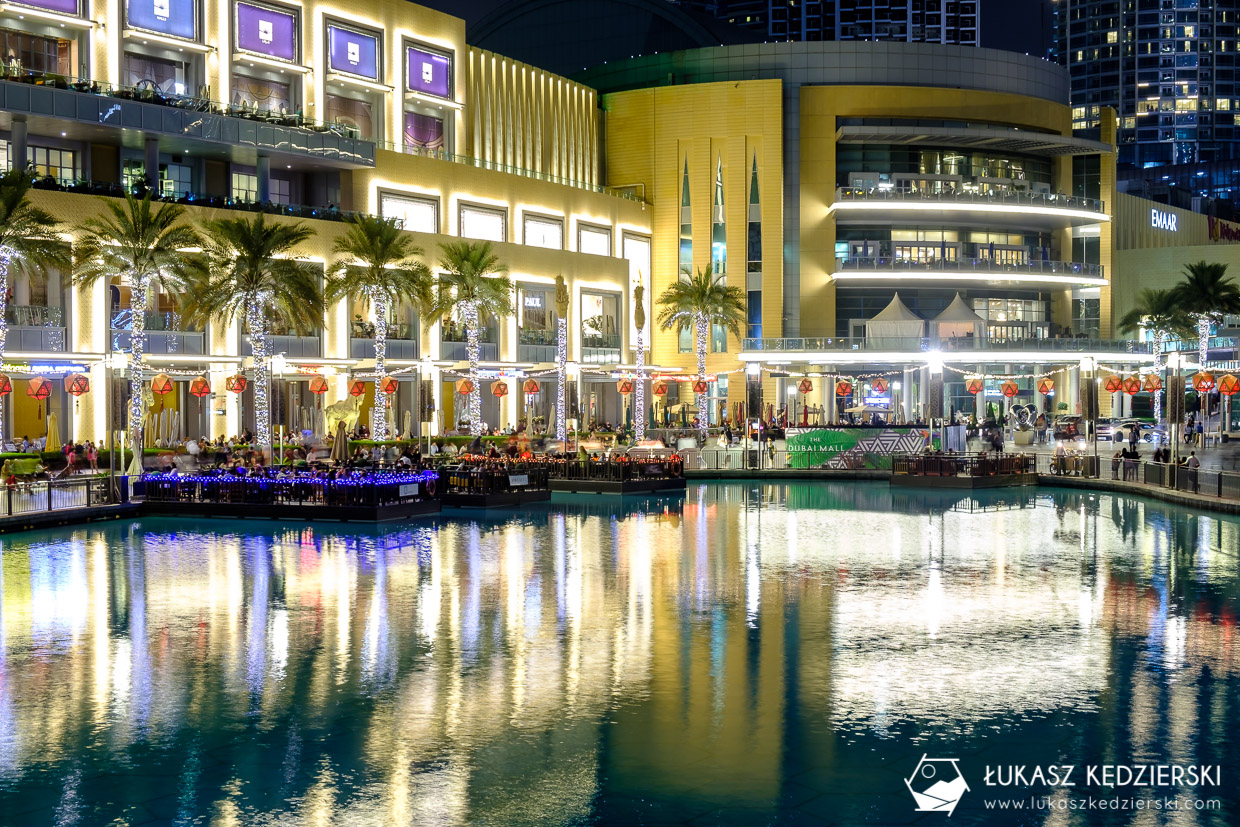 zea dubaj burj khalifa nocne zdjęcia dubai fountain