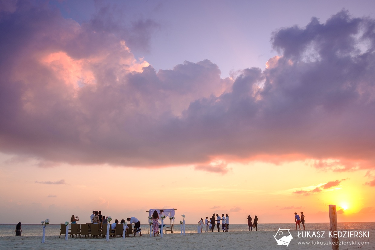 malediwy fulidhoo sunset zachód słońca na malediwach