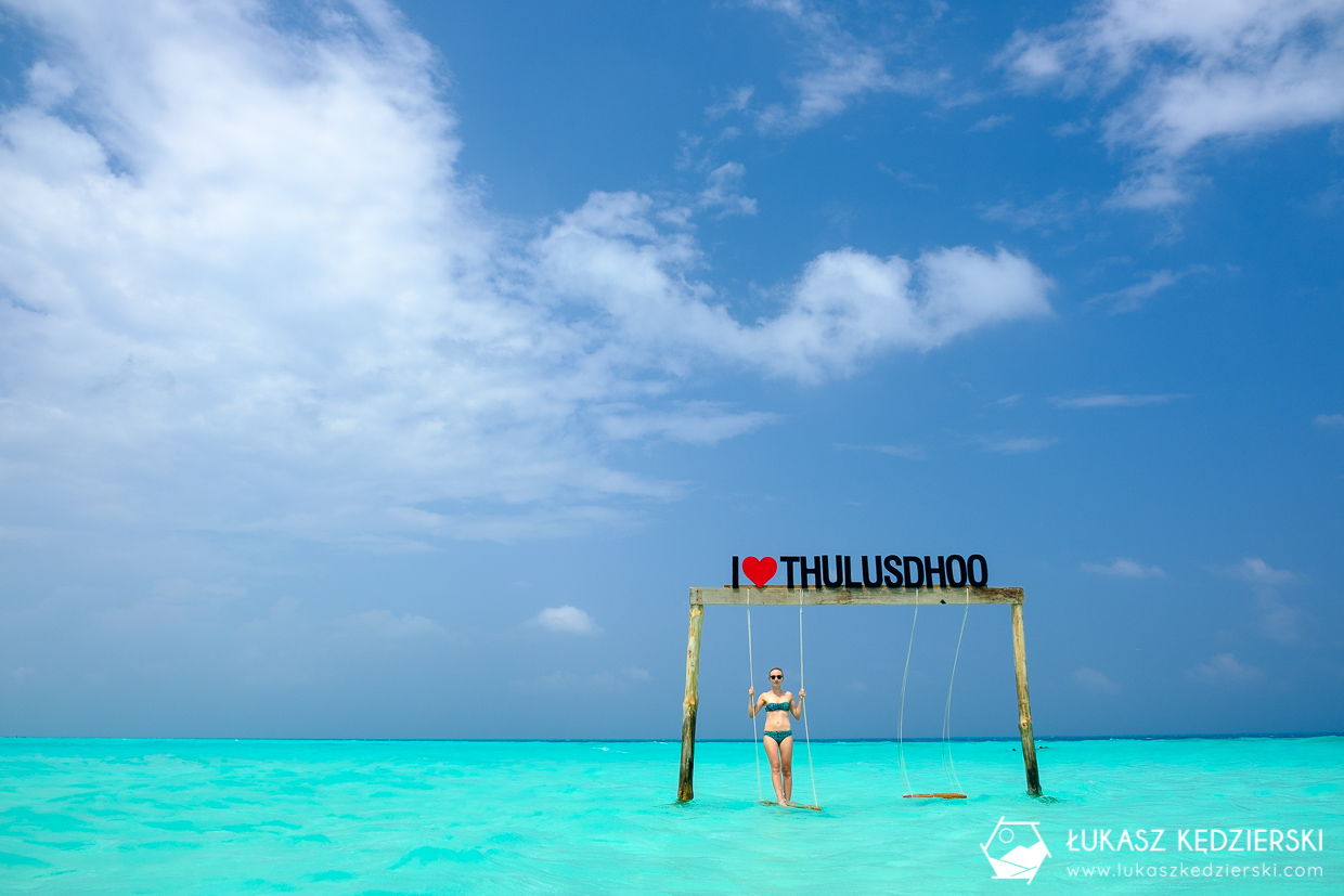 malediwy thulusdhoo lokalna wyspa plaża bikini beach