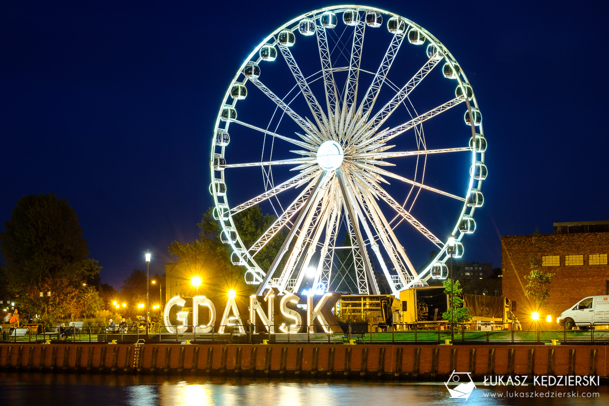 gdańsk nocne zdjęcia blue hour gdańsk na nocnych zdjęciach