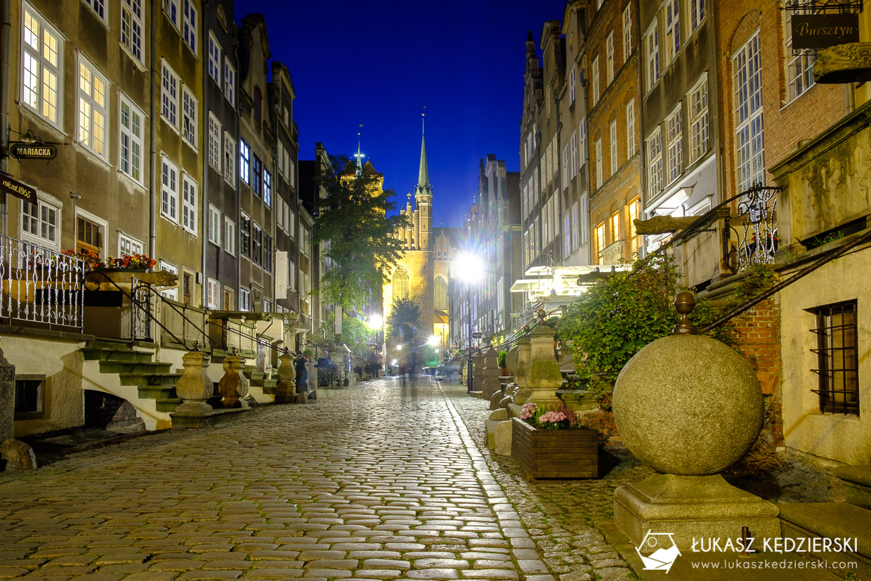 gdańsk nocne zdjęcia blue hour gdańsk na nocnych zdjęciach