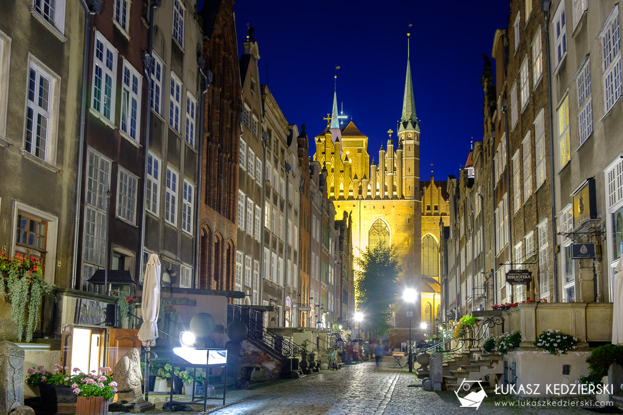 gdańsk nocne zdjęcia blue hour gdańsk na nocnych zdjęciach