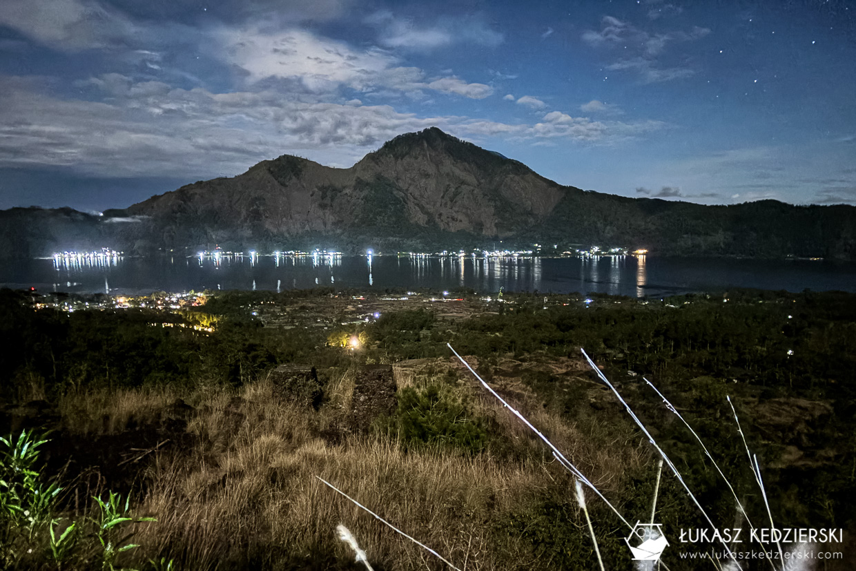 wschód słońca na wulkanie Batur, bali mount batur sunrise indonezja