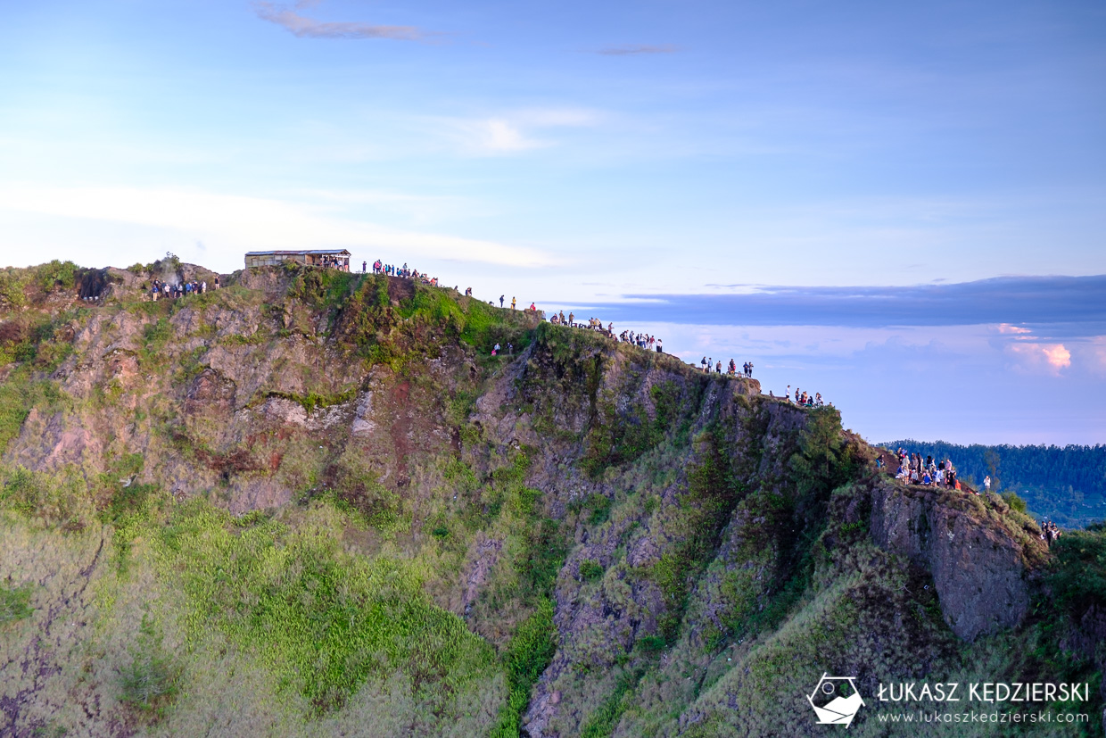 wschód słońca na wulkanie Batur, bali mount batur sunrise indonezja