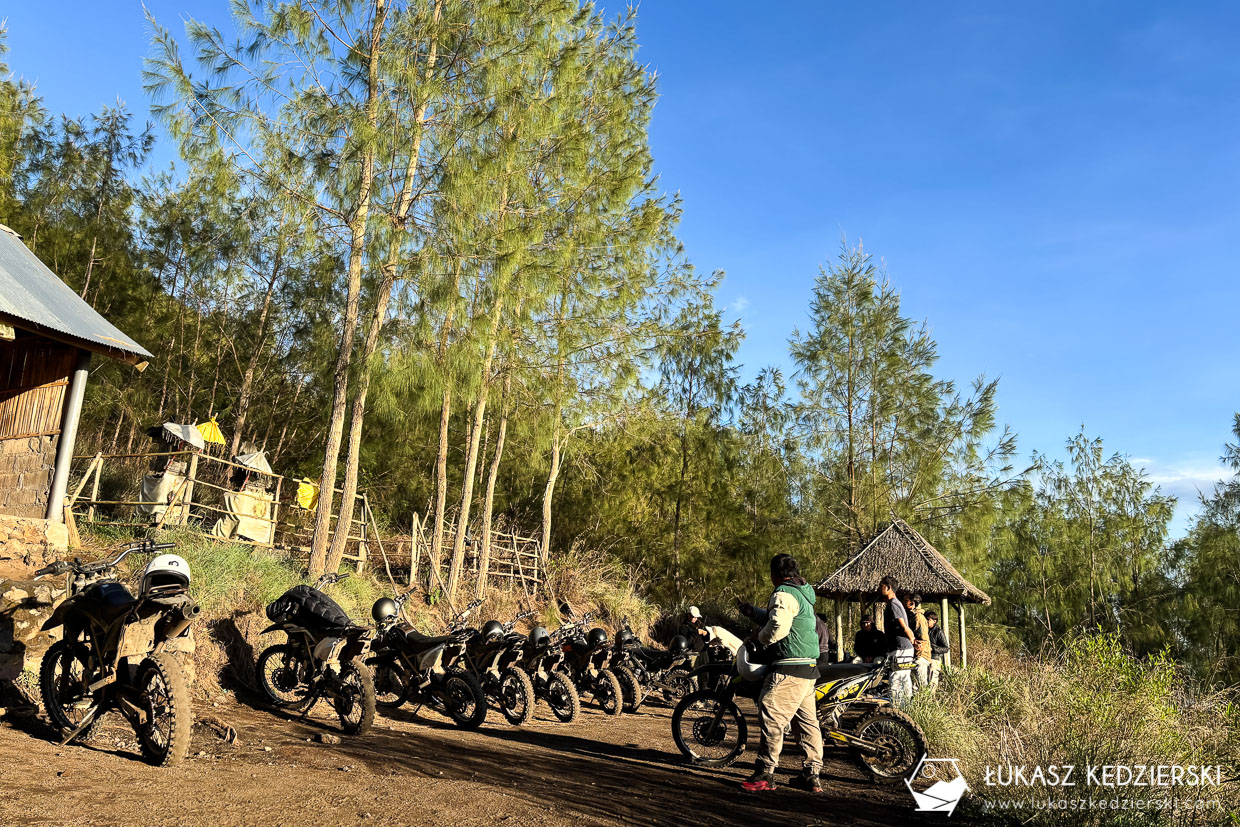 wschód słońca na wulkanie Batur, bali mount batur sunrise indonezja