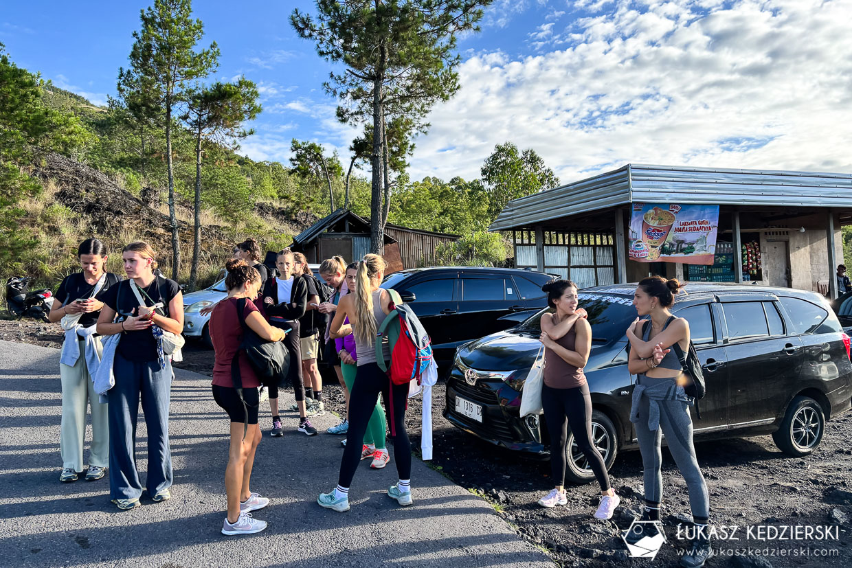 wschód słońca na wulkanie Batur, bali mount batur sunrise indonezja