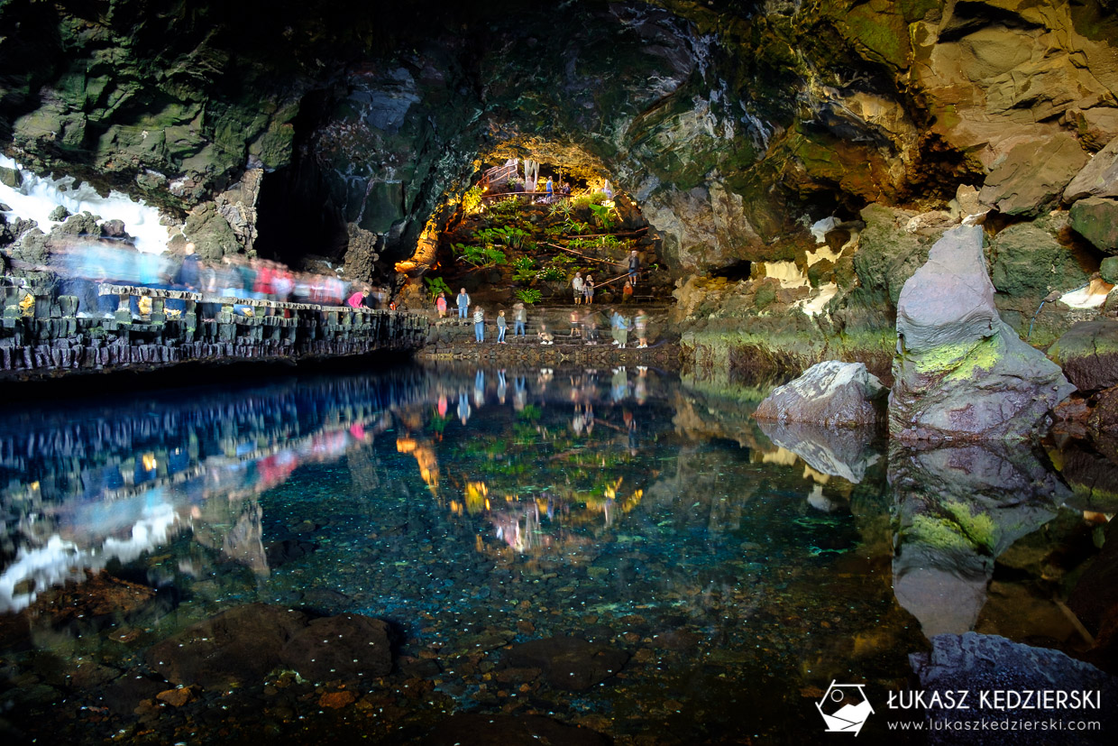 lanzarote wyspy kanaryjskie jameos del agua jaskinia