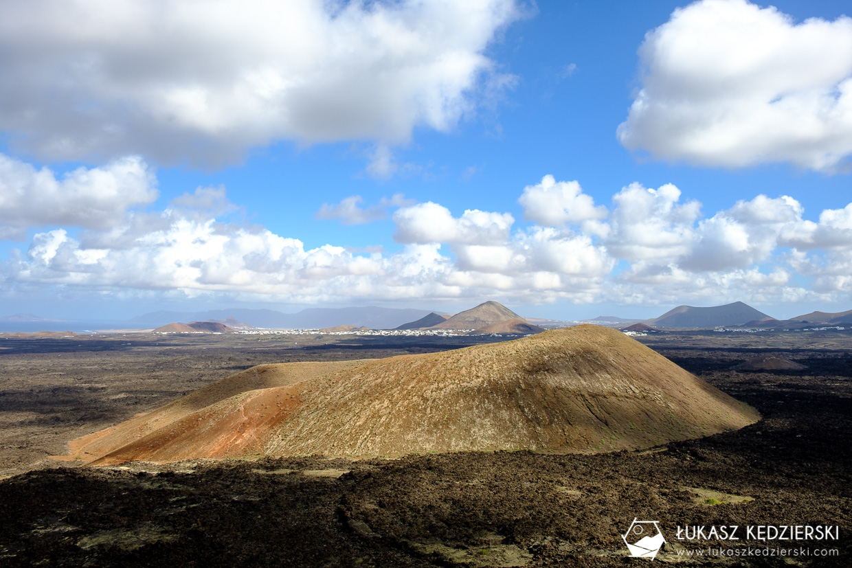 lanzarote wyspy kanaryjskie wulkan caldera blanca