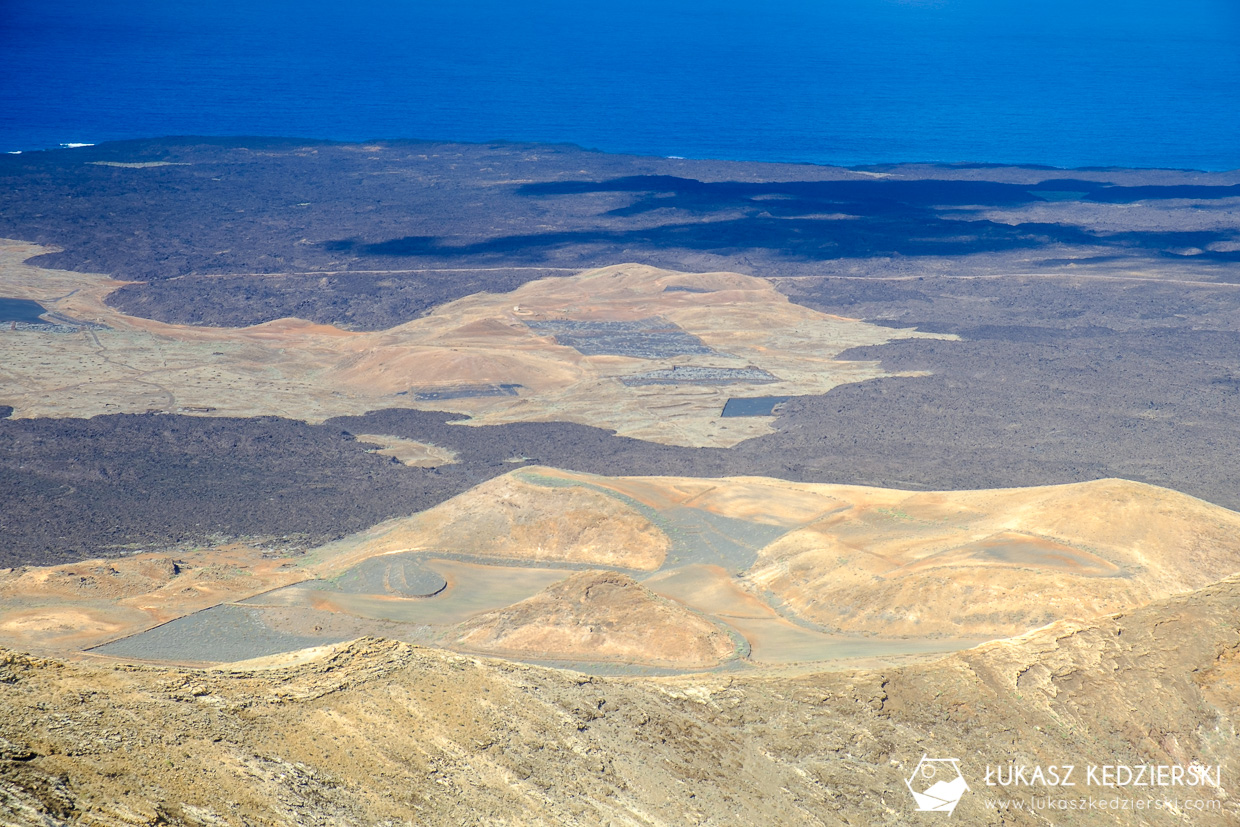 lanzarote wyspy kanaryjskie wulkan caldera blanca