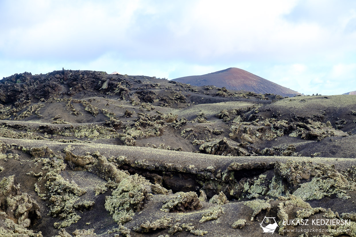 lanzarote wyspy kanaryjskie caldera de los cuervos wulkan