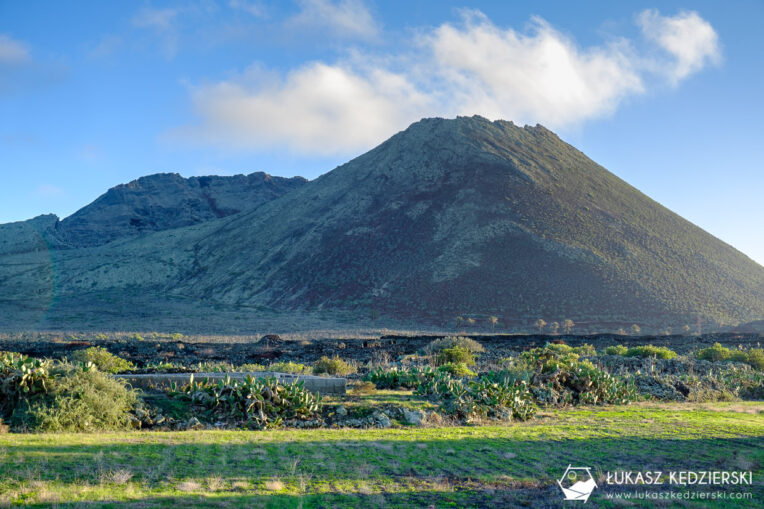 lanzarote wyspy kanaryjskie wulkan de la corona