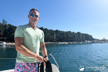 jak wygląda rejs katamaranem po chorwacji chorwacja more sailing katamaran żeglowanie