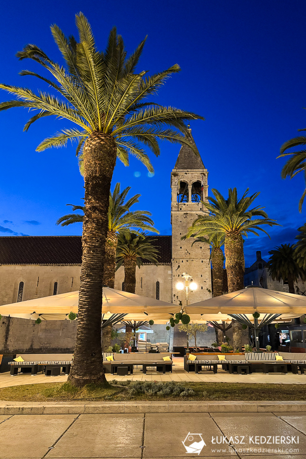 chorwacja trogir old town stare miasto nocą