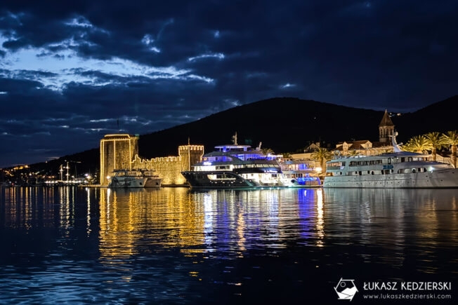 chorwacja trogir old town stare miasto nocą