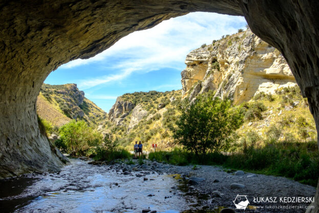 nowa zelandia cave stream artur's pass