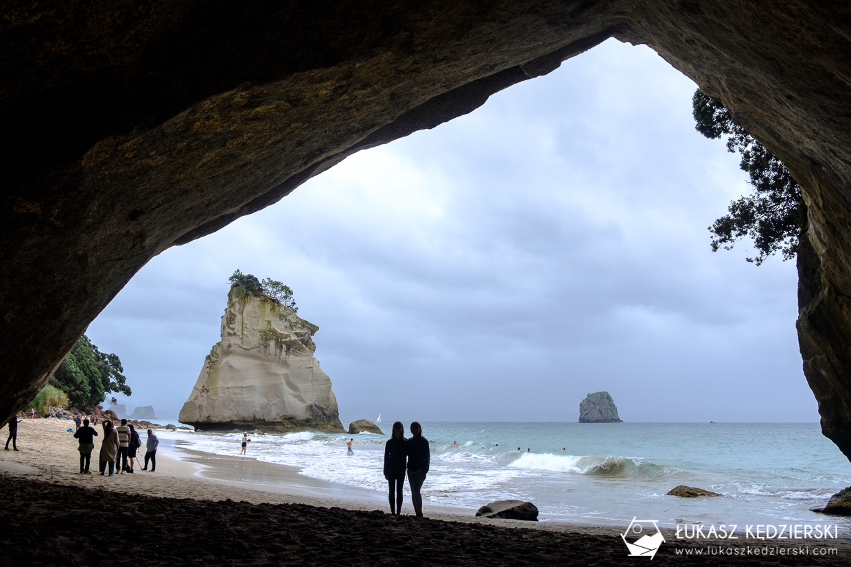 nowa zelandia cathedral cove
